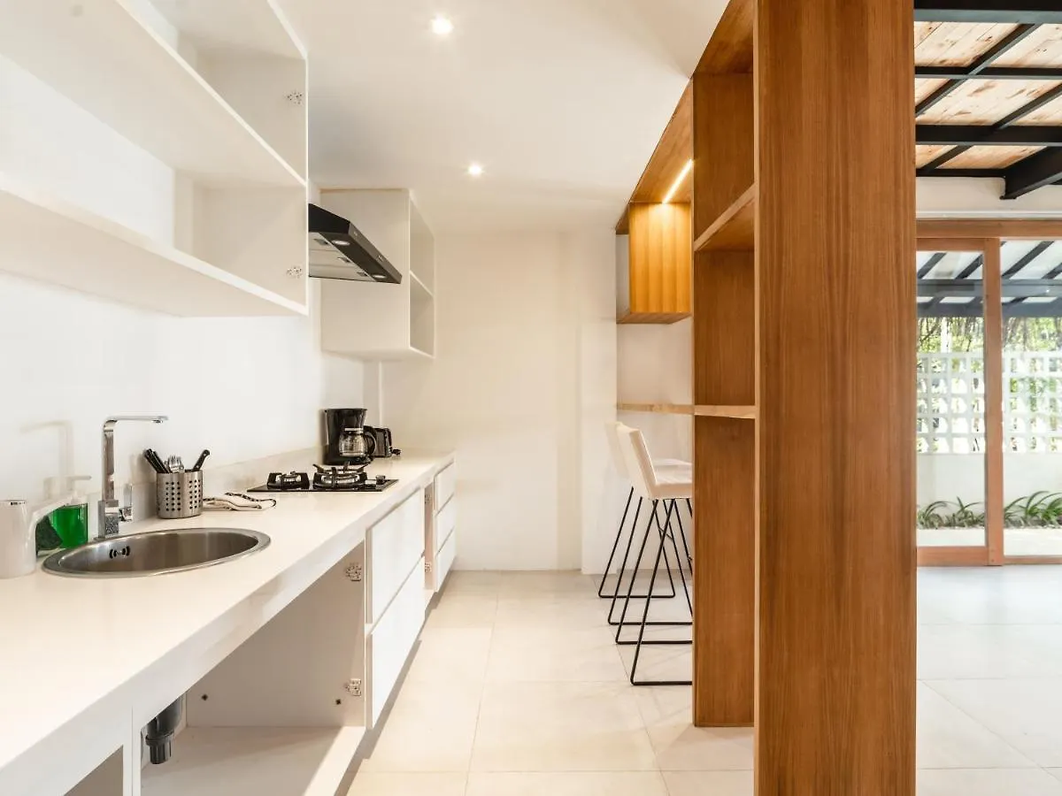 Apartman Berawa Village Managed By Cpm Bali Canggu Indonézia